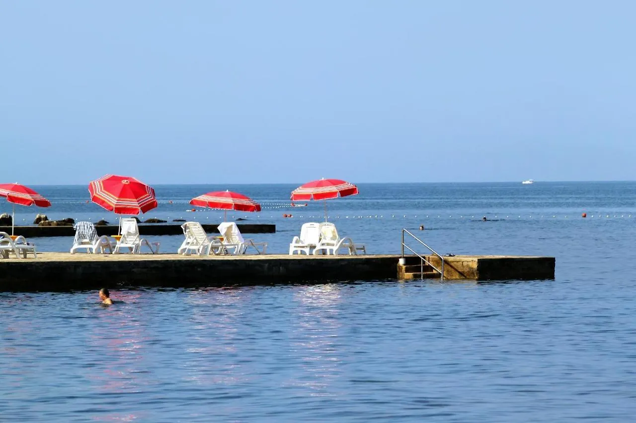 Apartments With A Parking Space Umag - 11625 Croatia